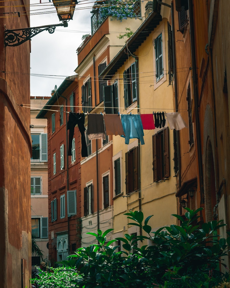 clothes-on-clothesline