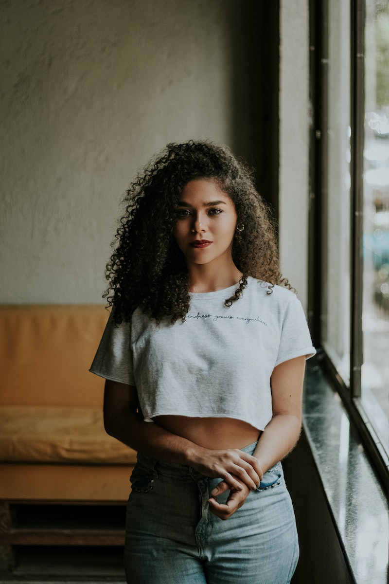 girl wearing a crop top